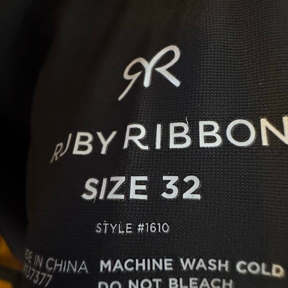 Ruby Ribbon Second Skin Scoop Neck Smoothing Cami Black NWT Size 32 - Picture 7 of 8